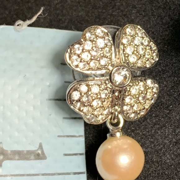 Diamond Encrusted Four Leaf Clover Earrings Set in Silver w/ Pearl Drop Pierced - Picture 5 of 9